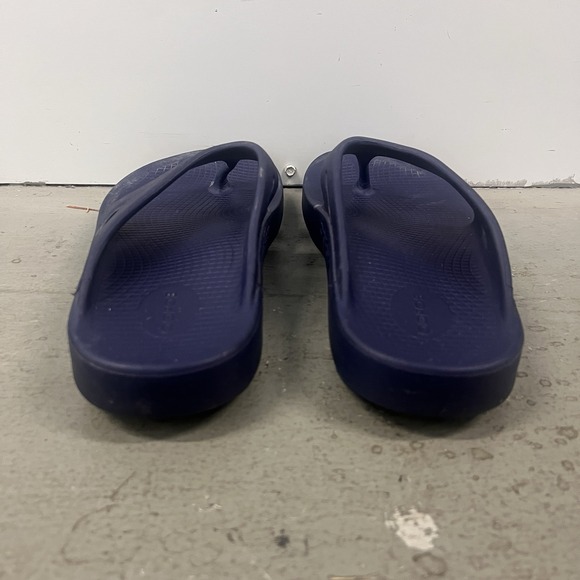 Oofos Thong Sandals Navy Women's Size 13 Men's 11 Recovery Comfort Flip Flops‎ - Picture 2 of 7